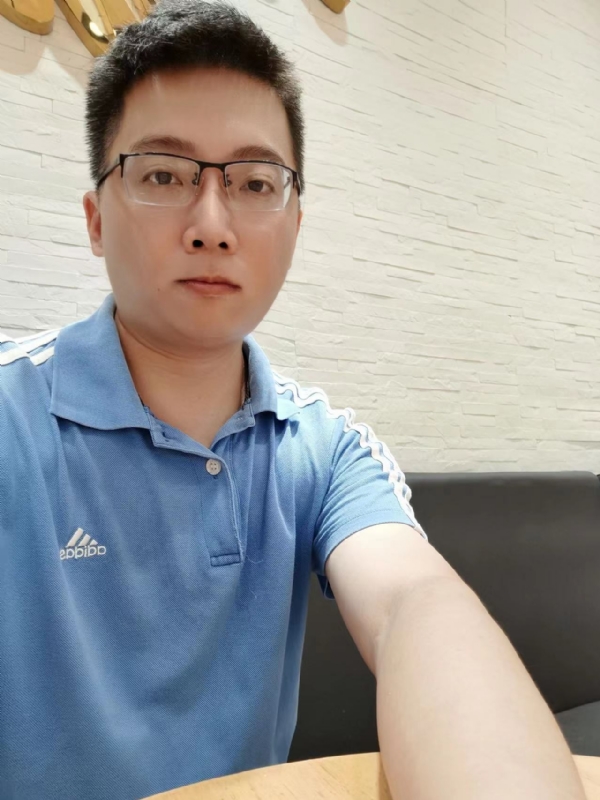 月亮河的第一张照片--台湾基督教相亲网