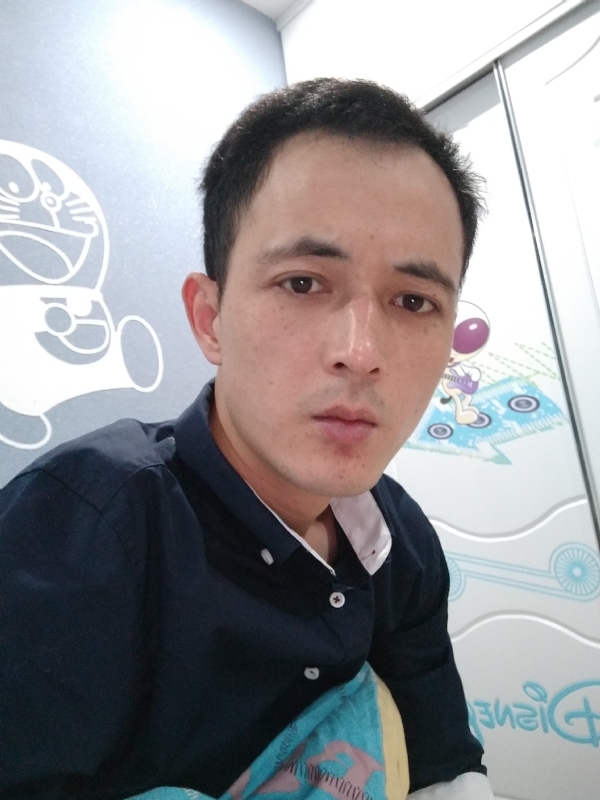 容晨的第一张照片--台湾基督教相亲网