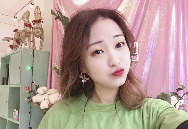 罗兰的第二张照片--台湾基督教相亲网