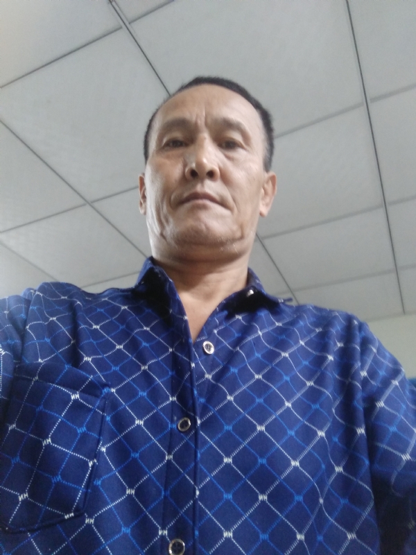 老树的第一张照片--台湾基督教相亲网