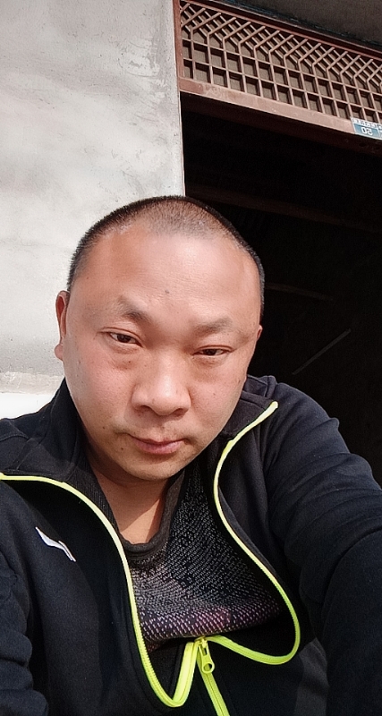 马克的第一张照片--台湾基督教相亲网