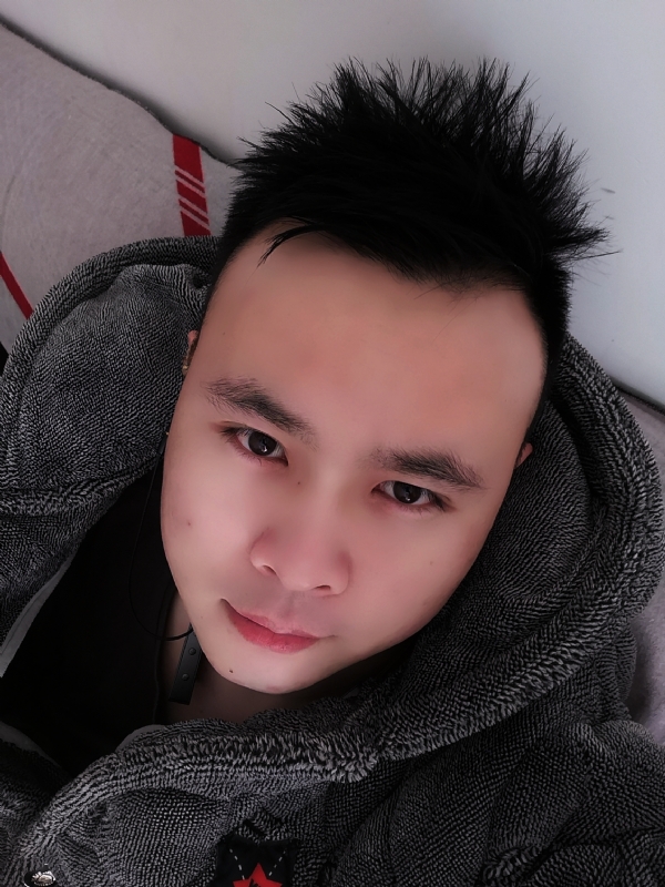 明明的第一张照片--台湾基督教相亲网