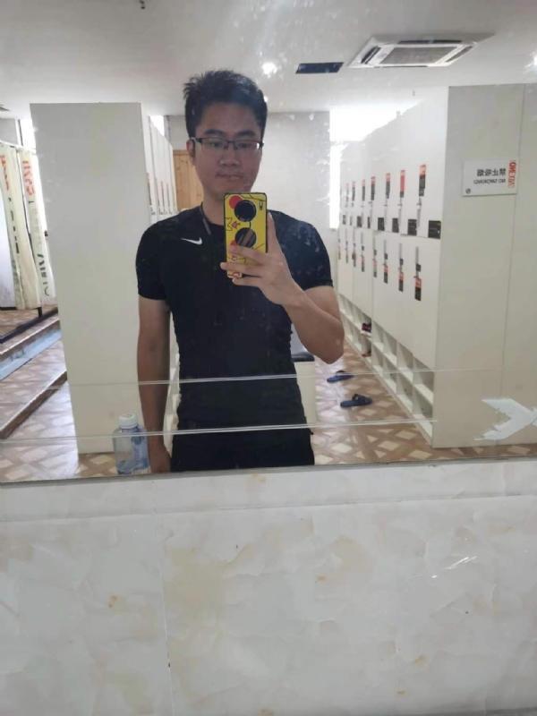 习惯发呆的第一张照片--台湾基督教相亲网