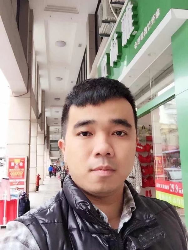 小小怪兽的第一张照片--台湾基督教相亲网